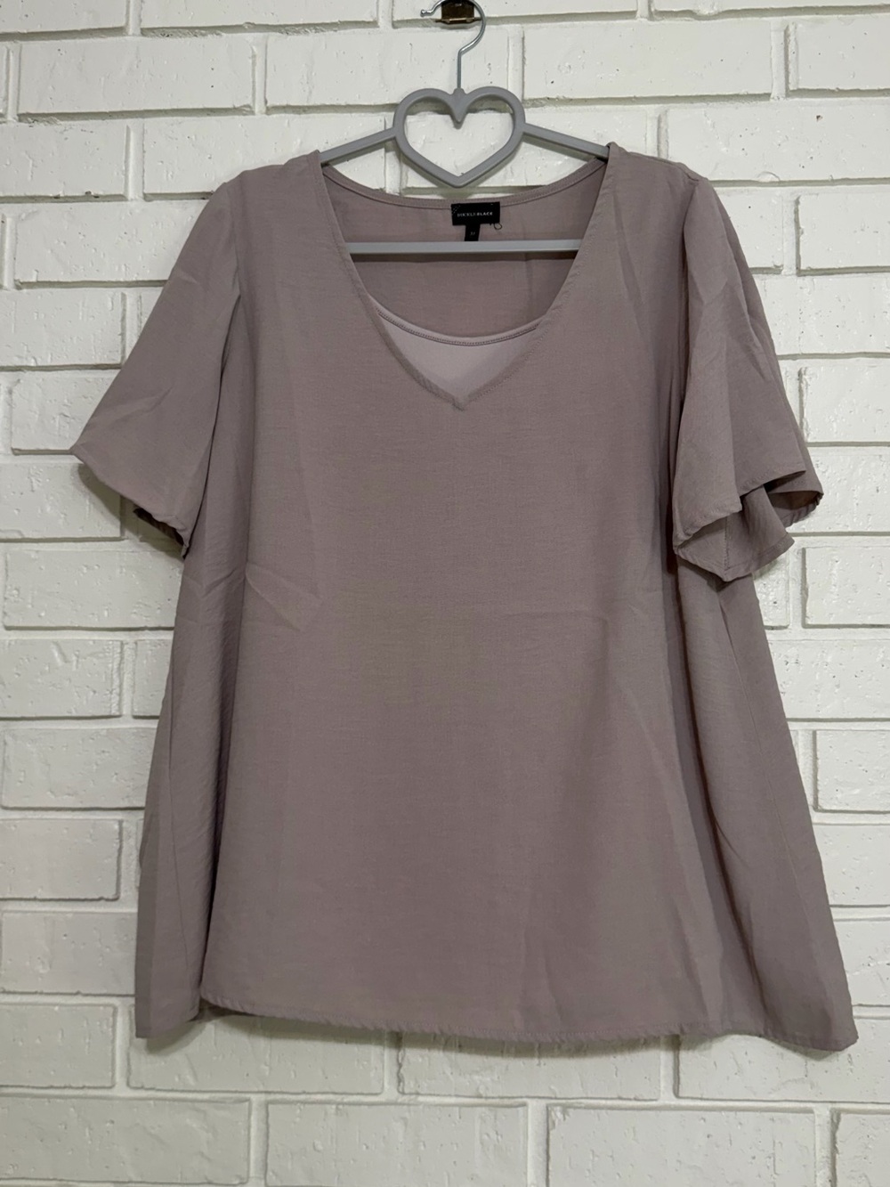 Buckle Black Gray Layered Flutter Sleeve Blouse Built In Cami Medium